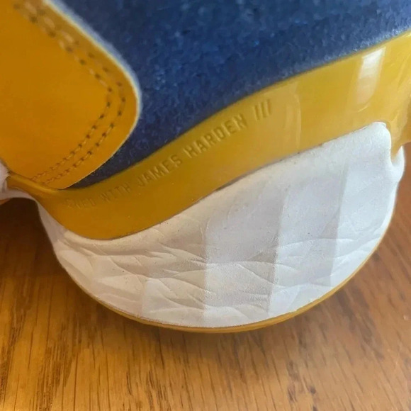 Hardin Vol. 4‎ Basketball shoes Men’s Size 9.5 Blue Suede Yellow Sneakers #54 - Picture 10 of 11